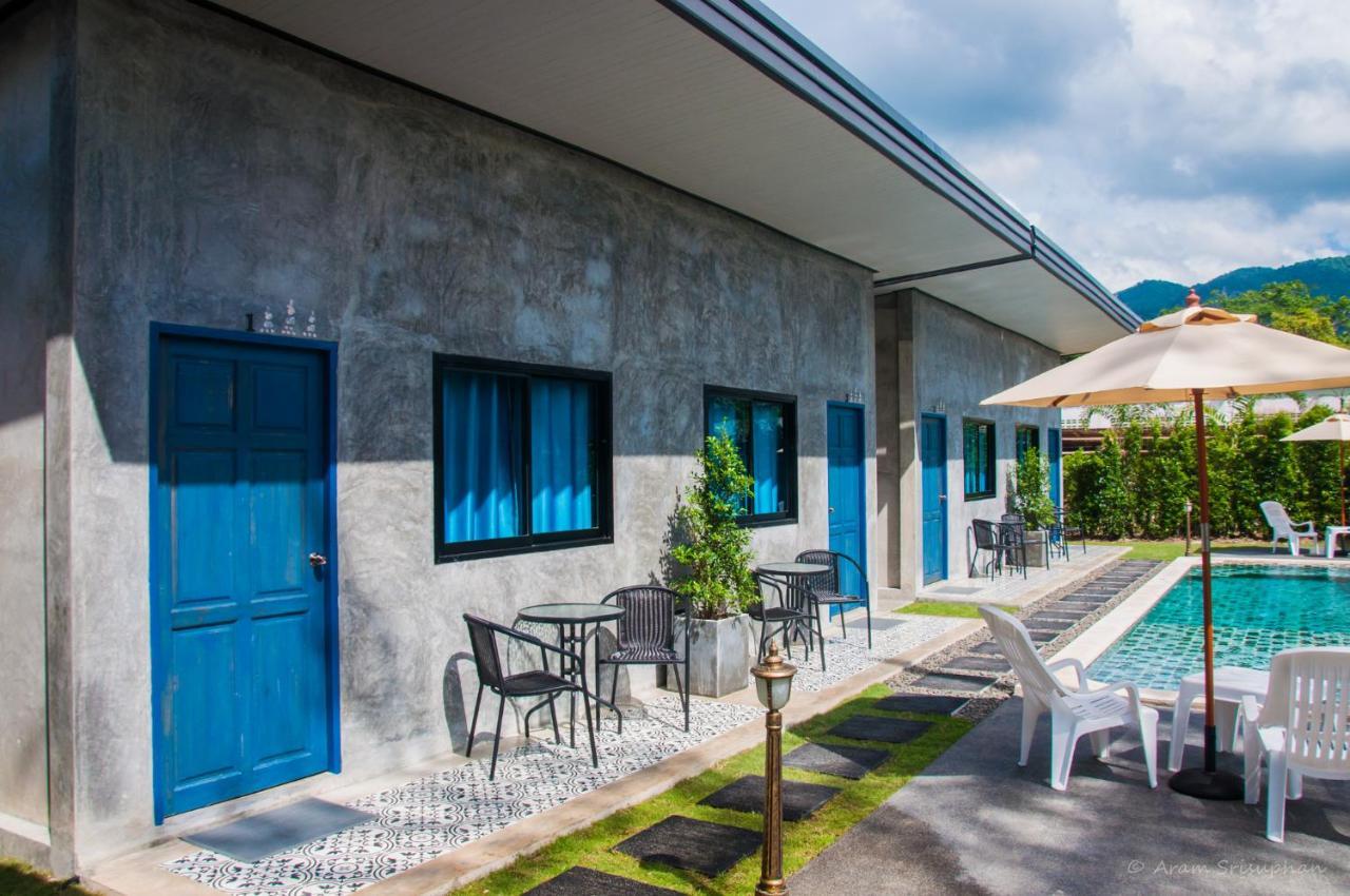 Hotel Ongsa House à Bang Tao Beach  Extérieur photo
