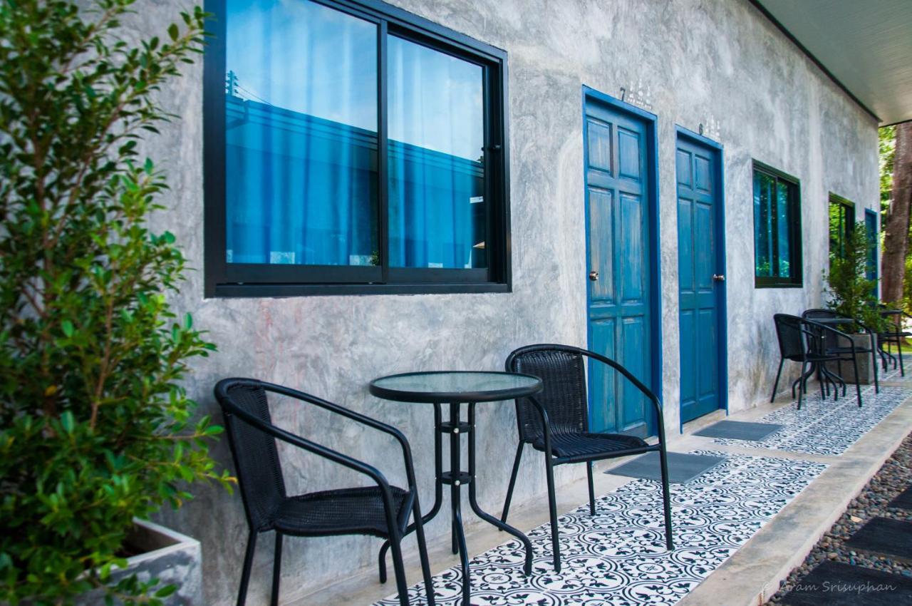 Hotel Ongsa House à Bang Tao Beach  Extérieur photo