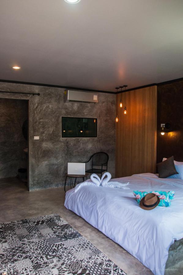 Hotel Ongsa House à Bang Tao Beach  Extérieur photo